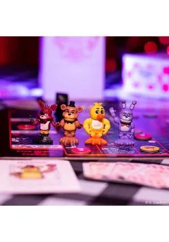 Five Nights At Freddy's - Night Of Frights Funko Board Game -Harry Potter Gifts Shop five nights at freddys night of frights game alt 4