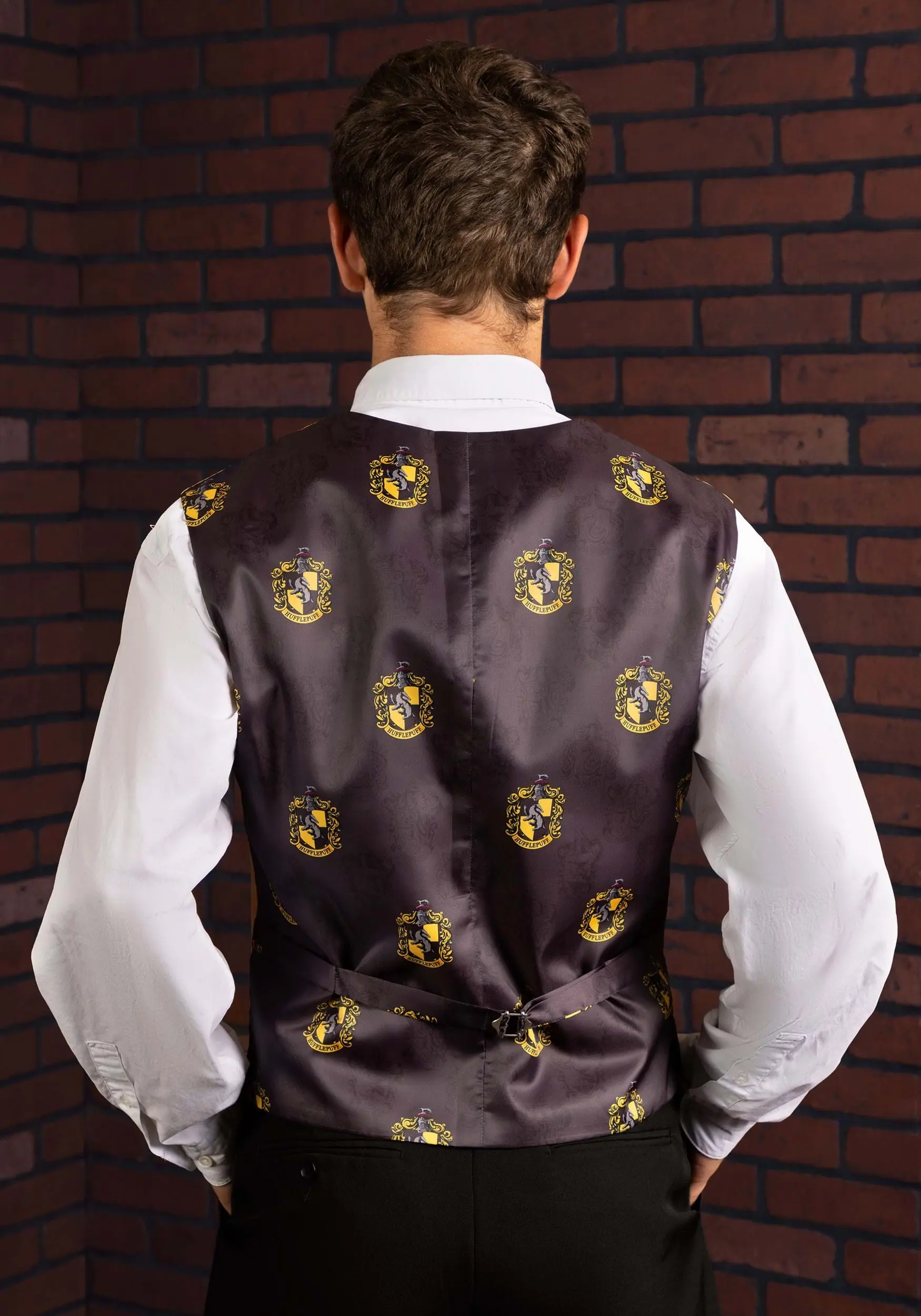 Harry Potter Hufflepuff Deluxe Men's Vest 5 Harry Potter Hufflepuff Deluxe Men's Vest - Image 3