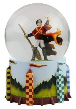 Harry Potter: Snow Globe Quidditch Statue