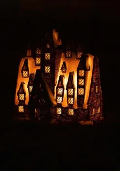 Department 56: Harry Potter The Three Broomsticks