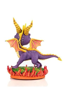 Spyro 2: Classic Ripto's Rage 8" PVC Standard Edition Statue -Harry Potter Gifts Shop spyro 2 classic riptos rage 8 pvc standard statue alt 4