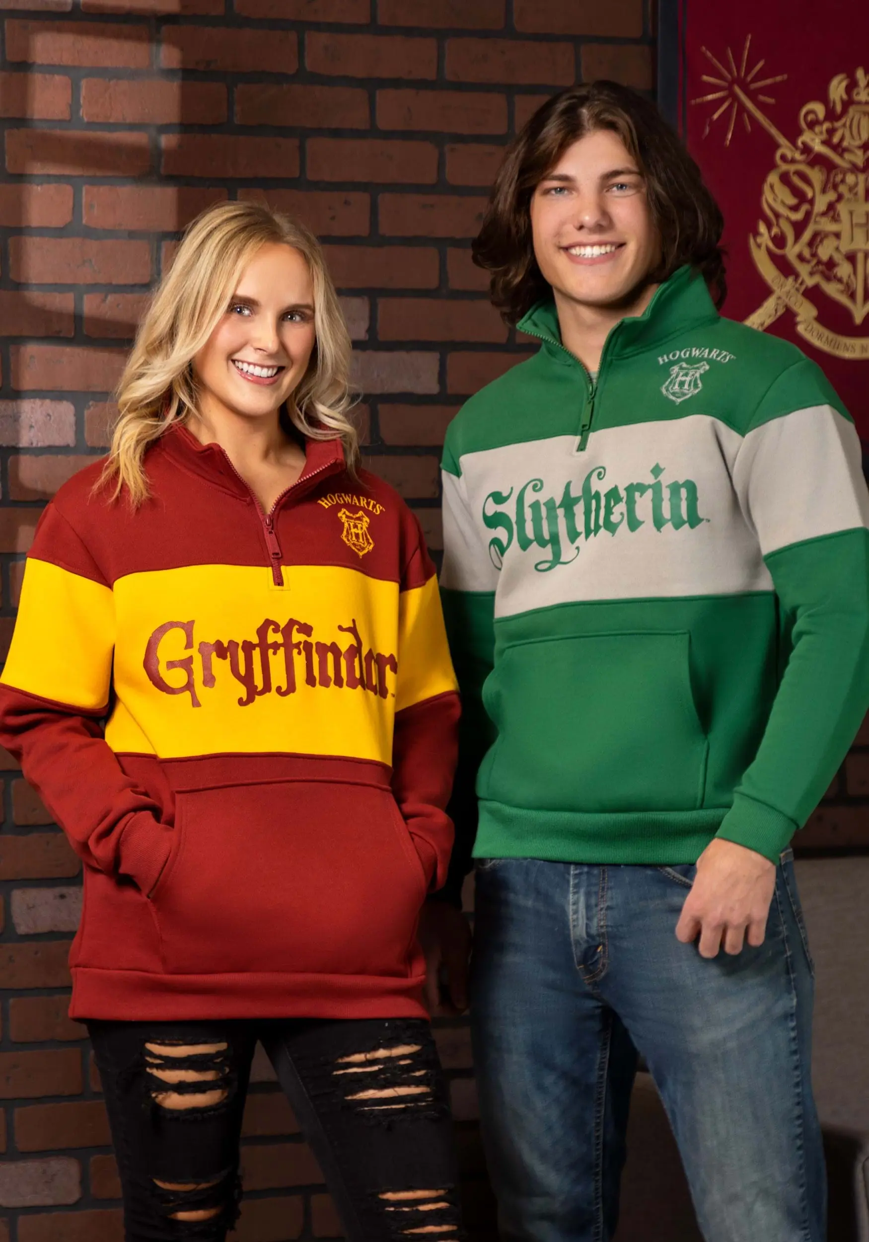 Cakeworthy Gryffindor 1/4 Zip Sweater For Adults 7 Cakeworthy Gryffindor 1/4 Zip Sweater For Adults - Image 5